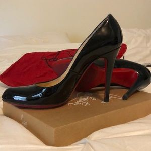 Christian Louboutin Décolleté black patent pumps 9